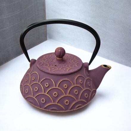 Ceainic din fontă Seigaiha, mov-auriu (0,8 l)