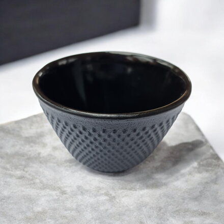 Ceașcă din fontă Arare, neagră (0,12 l)