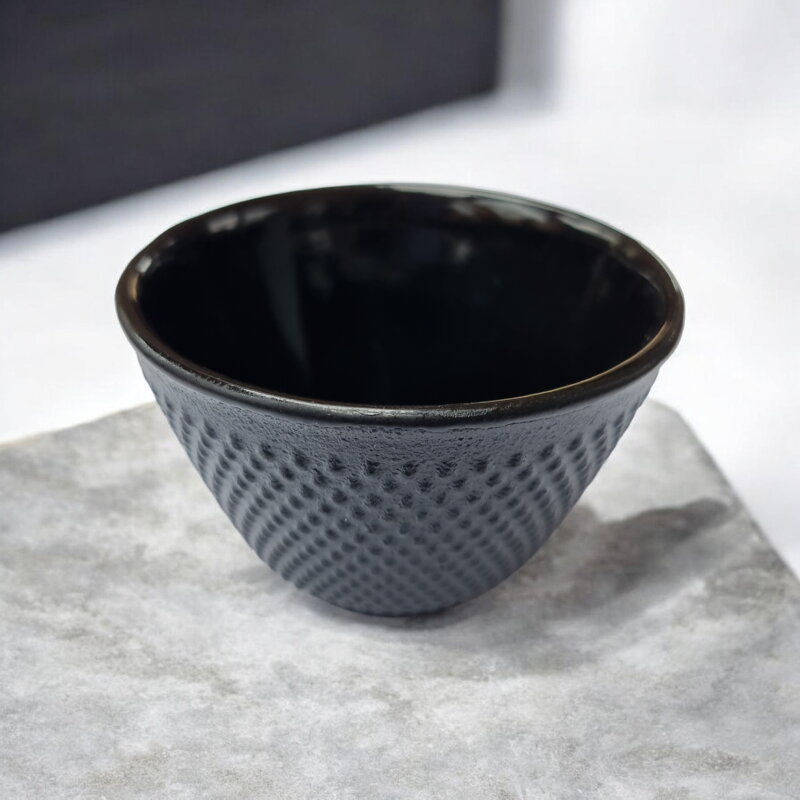 Ceașcă din fontă Arare, neagră (0,12 l)